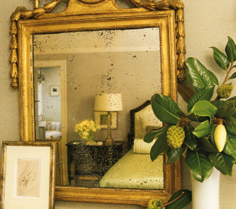 interiors-brentwood-master-bedroom-mirror-thumb