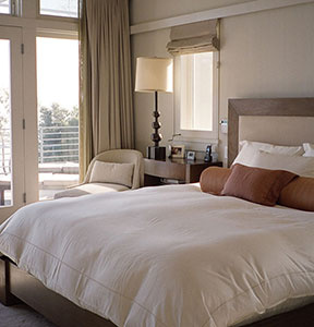 interiors-malibu-modern-bed-room-thumb